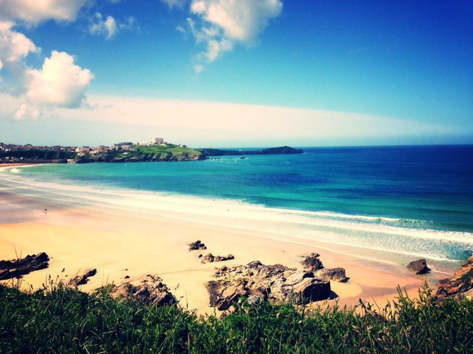 Saltwater Suites At Fistral Ньюки Экстерьер фото