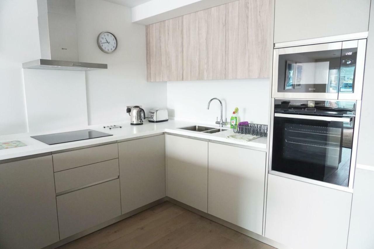 Saltwater Suites At Fistral Ньюки Экстерьер фото